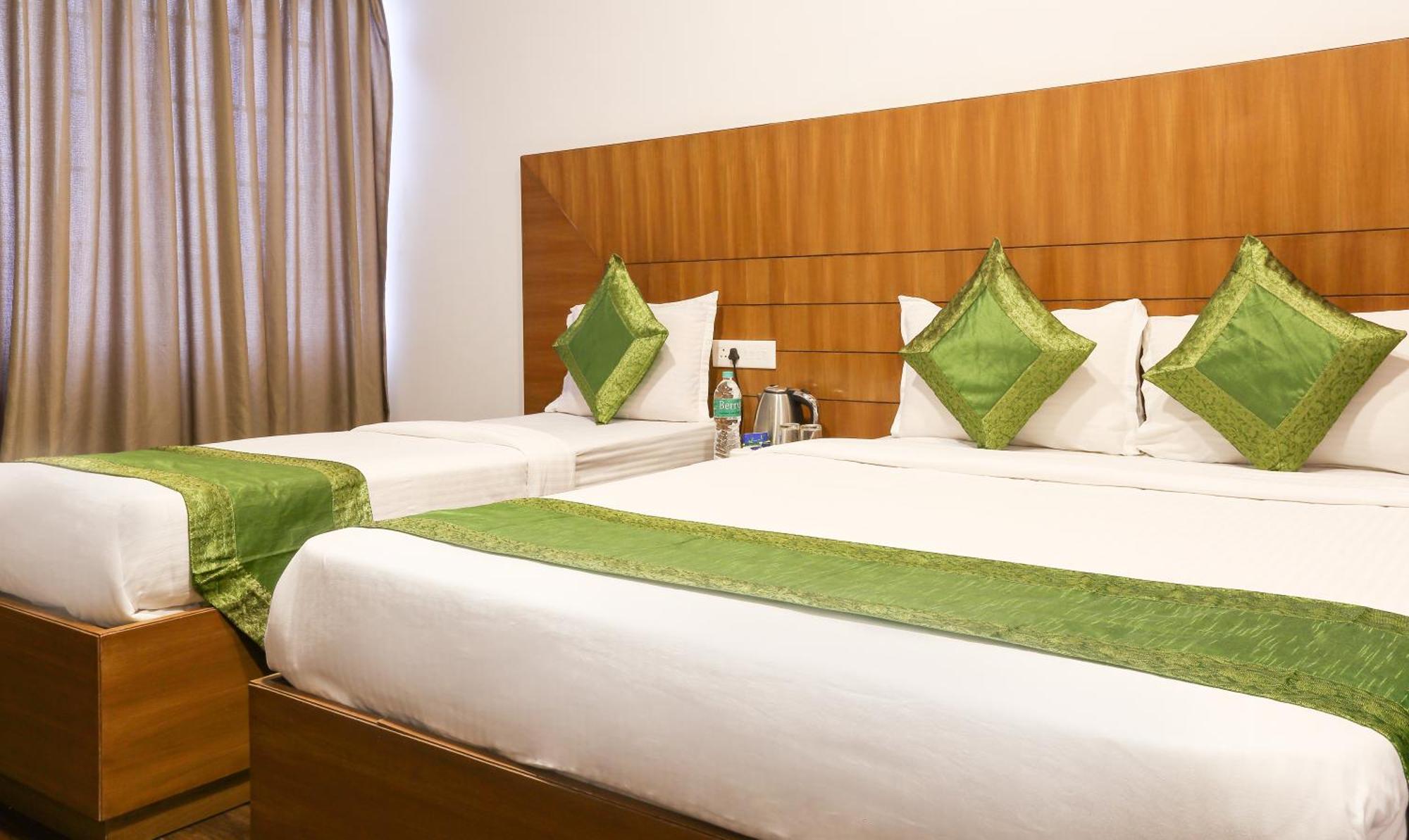 Treebo Skydale Inn & Suites With Mountain View Утакаманд Экстерьер фото