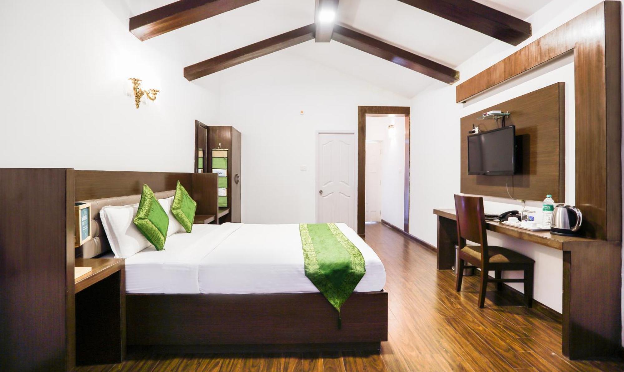 Treebo Skydale Inn & Suites With Mountain View Утакаманд Экстерьер фото